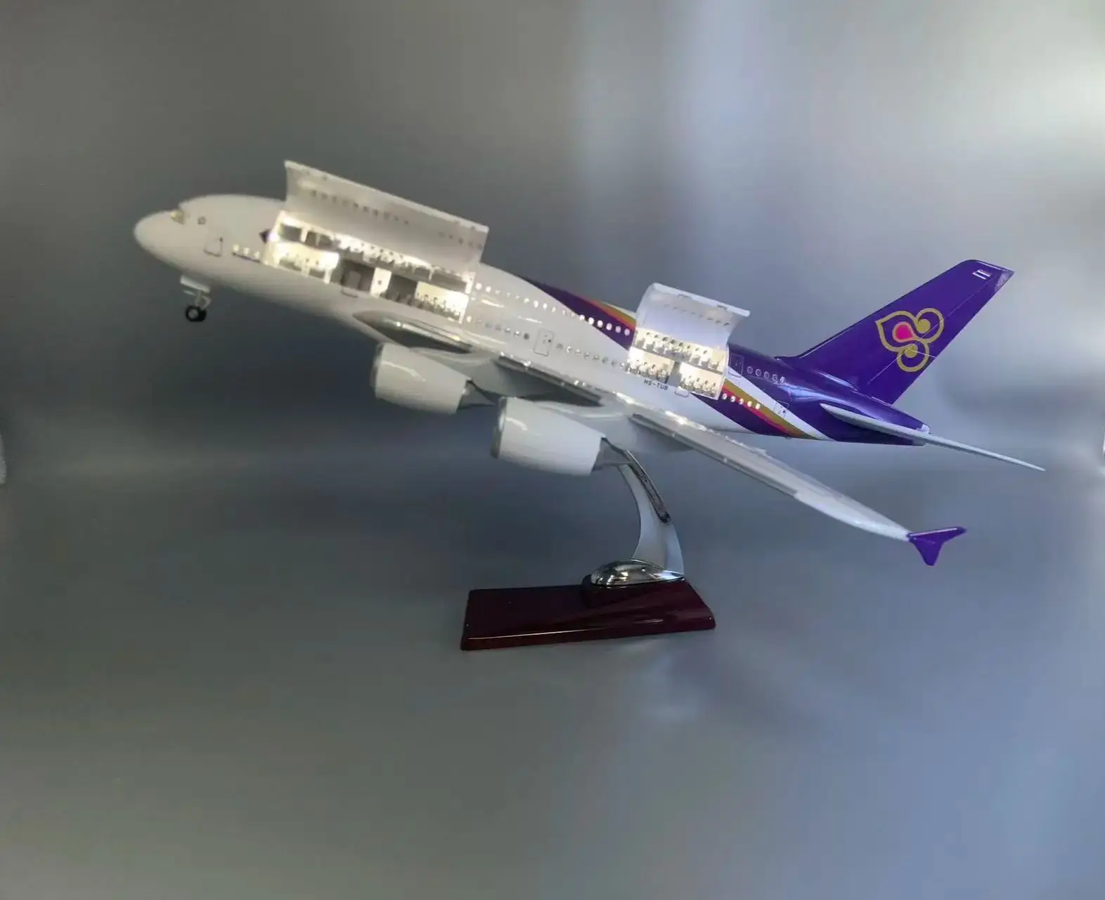 Opening Doors A380 THAI 1:160 Model 46CM Airplane With LED Light Desktop Display Aviation Home Enthusiasts Souvenir Plane