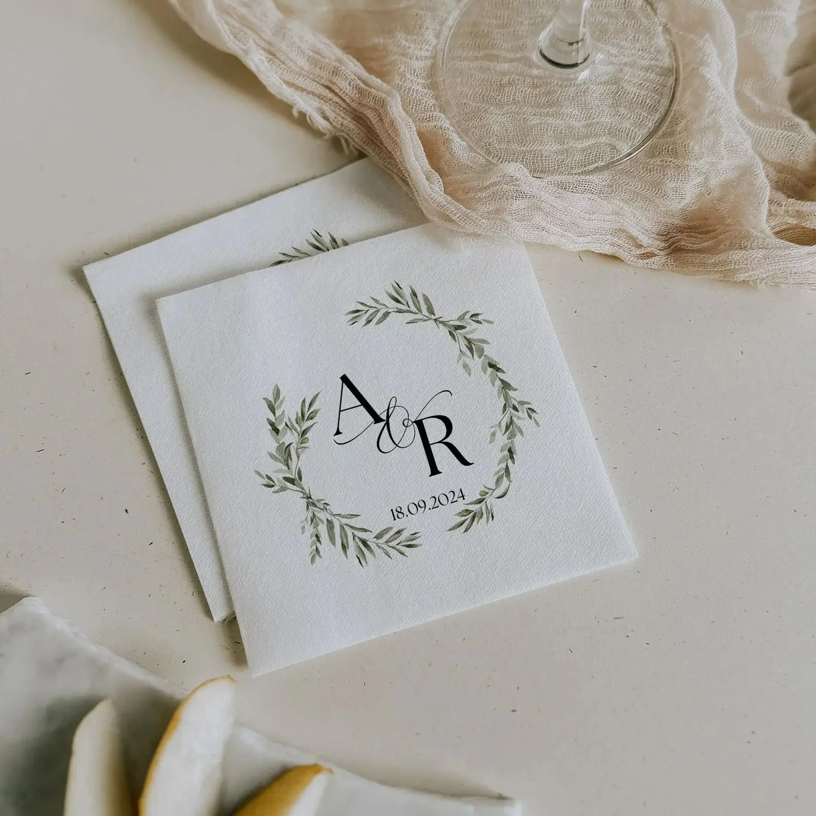 50pcs Personalized Wedding Cocktail Napkins | Custom Monogram Initial Napkins for Wedding Reception | Elegant Name Napkins for W