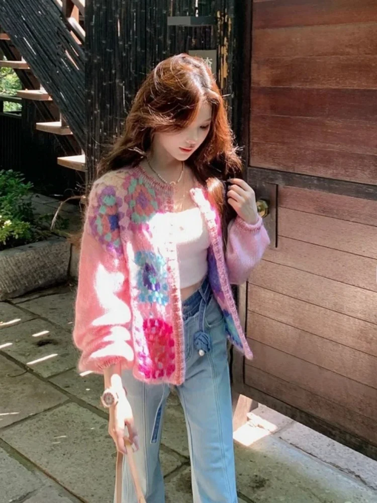 

Dopamine Knitted Sweater Stylish Anti-Aging Versatile Fashionable Long Sleeve Cardigan for Women Commute Style Korean Version