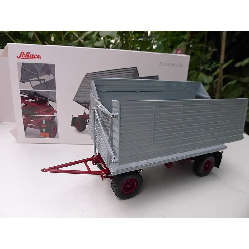 

Diecast SCHUCO 1:32 Scale Fortschritt HW 80 SHA German Alloy Tractor Model Collectible Toy Gift Souvenir Display Ornament