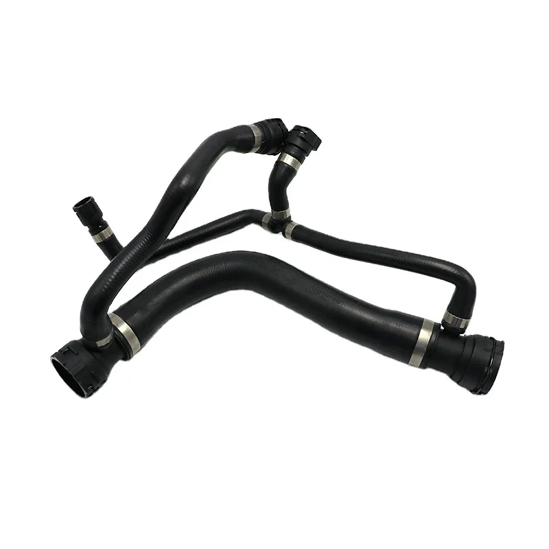 tubo-dell'acqua-per-parti-automobilistiche-tubo-del-radiatore-del-motore-oe-17127526954