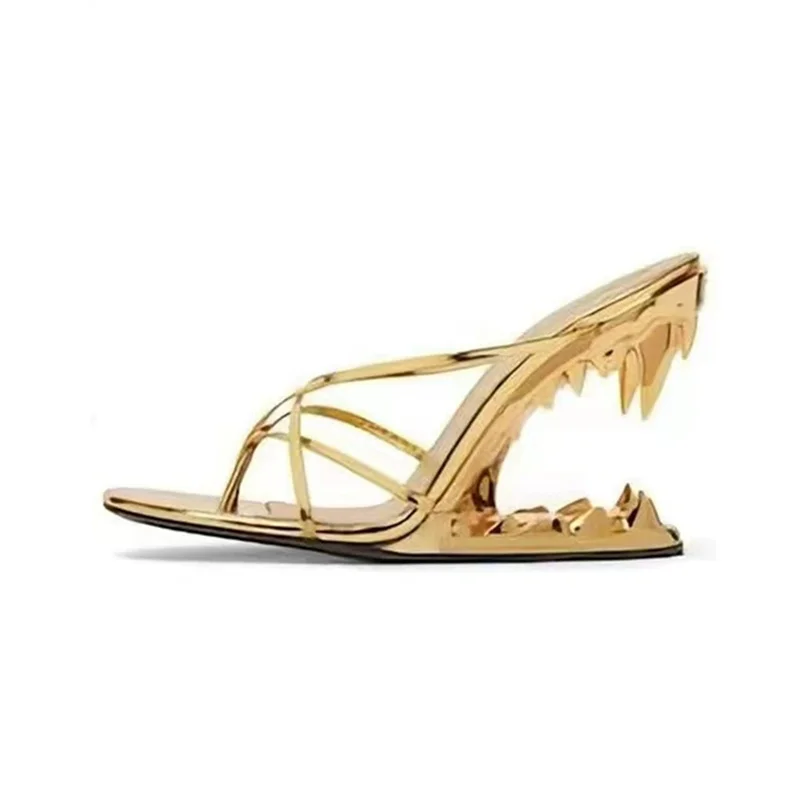 Summer new patent leather one-character belt shape heel fashion slippers slope heel high-heeled dress large size women's sandals - view 3