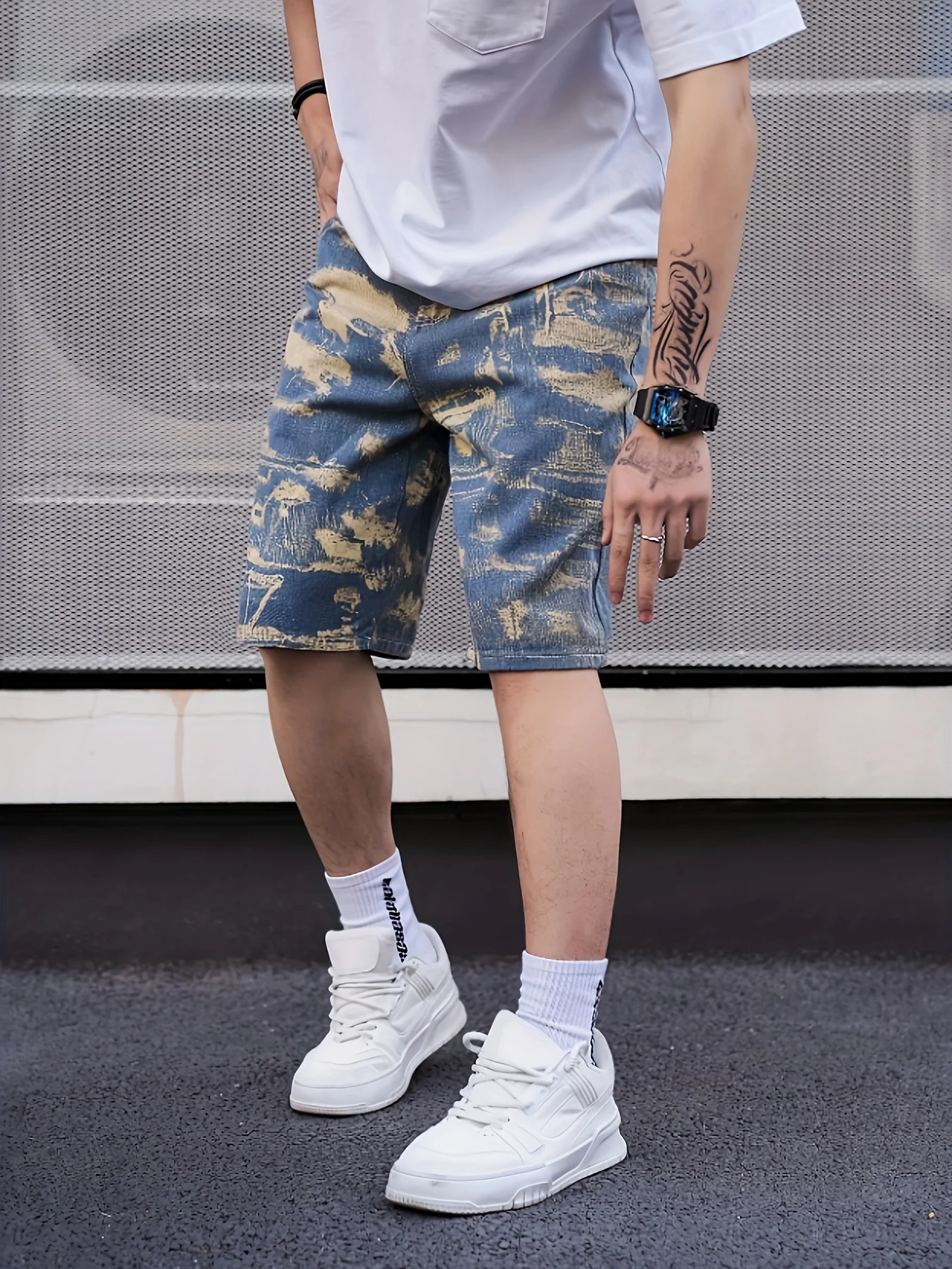 

Men's camouflage printed denim shorts