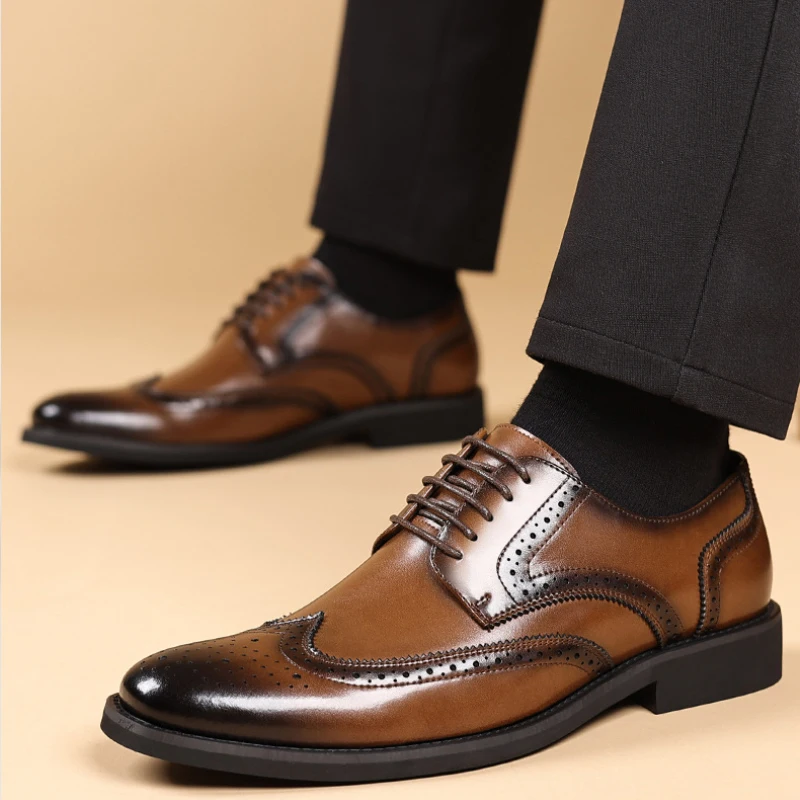 

Pointed Toe Vintage Gradient Leather Wingtip Brogue Oxford Dress Shoes Lace Up Formal Business Groom Wedding Office Work Shoes