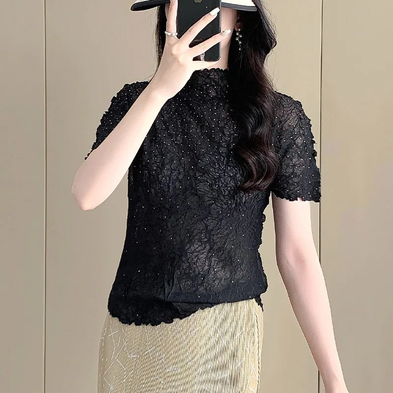 

Новая футболка 2026: Женский топ Miyake с плиссировкой и вышивкой, летний, легкий, эластичный, повседневный, полупрозрачный