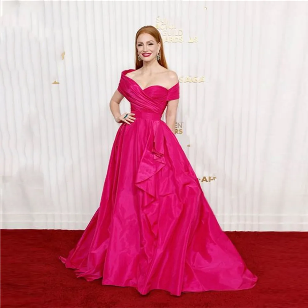 Fuchsia Formal Evening Dress Celebrity Luxury Off the Shoulder Sleeve Satin Formal Occasion Prom Party Gown Red Carpet Long Robe