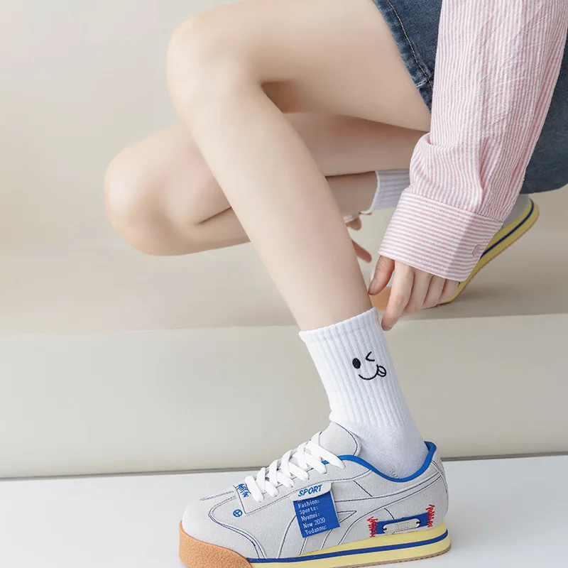 Unisex Women Men White Socks Wholesale Summer Middle Tube Socks Thin Whimsy Small Eyes Embroidery Cute Kawaii Harajuku Stockings