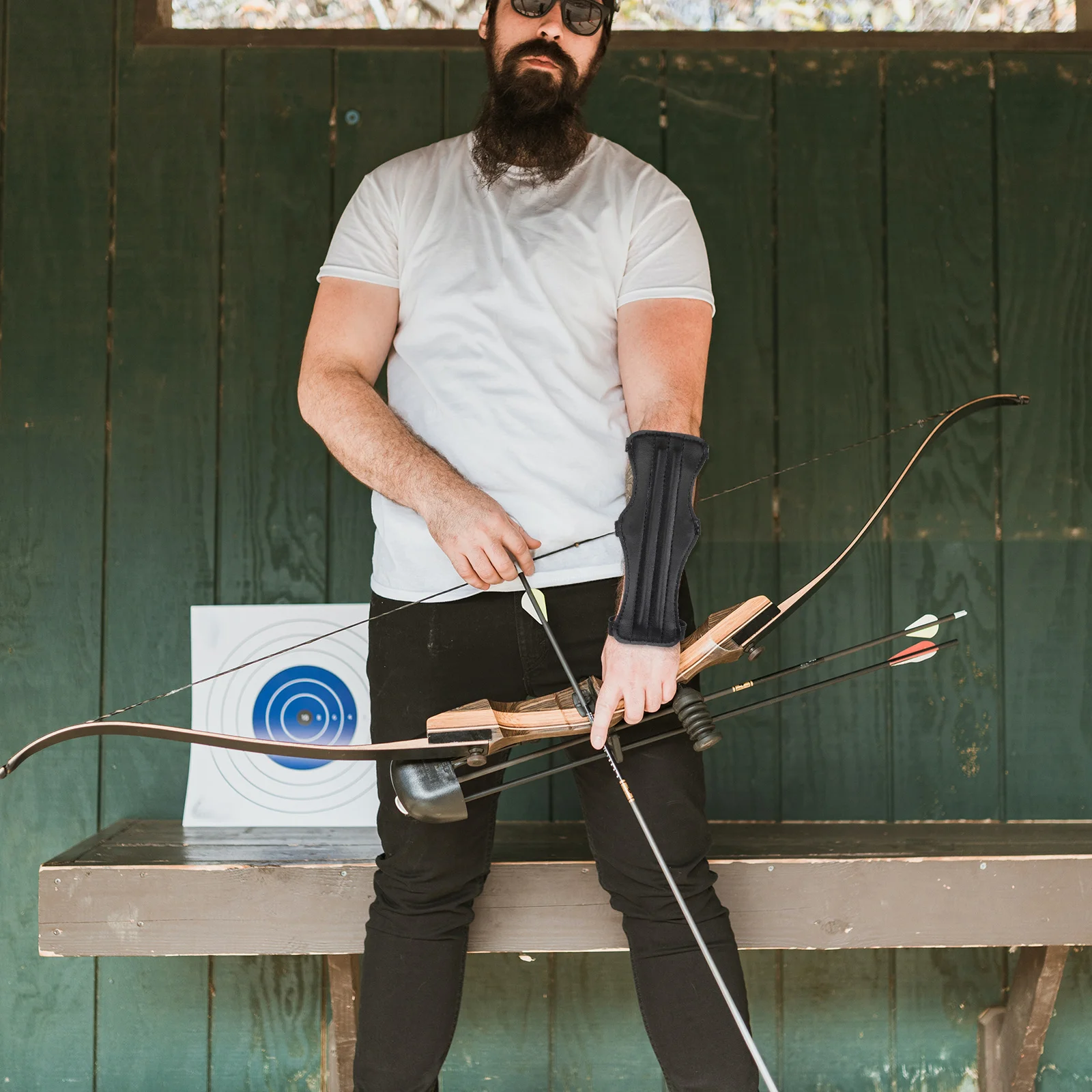 واقي ذراع الرماية من البولي يوريثان، أسود ثلاثي قابل للتعديل، حزام بإبزيم معدات واقية لسلامة الساعد، استخدام اليد اليمنى أو اليسرى #1