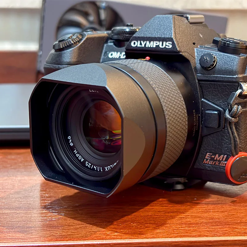 Bayonet Metal Square Len hood  Comes With Metal Cap for Panasonic LUMIX LEICA DG SUMMILUX 25mm F1.4 ASPH