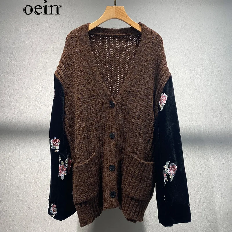 [oein] 2024  Niche Autumn/Winter V-neck Embroidered Flower Velvet Sleeve Splicing Cardigan Knitted Sweater Casual Coat For Women