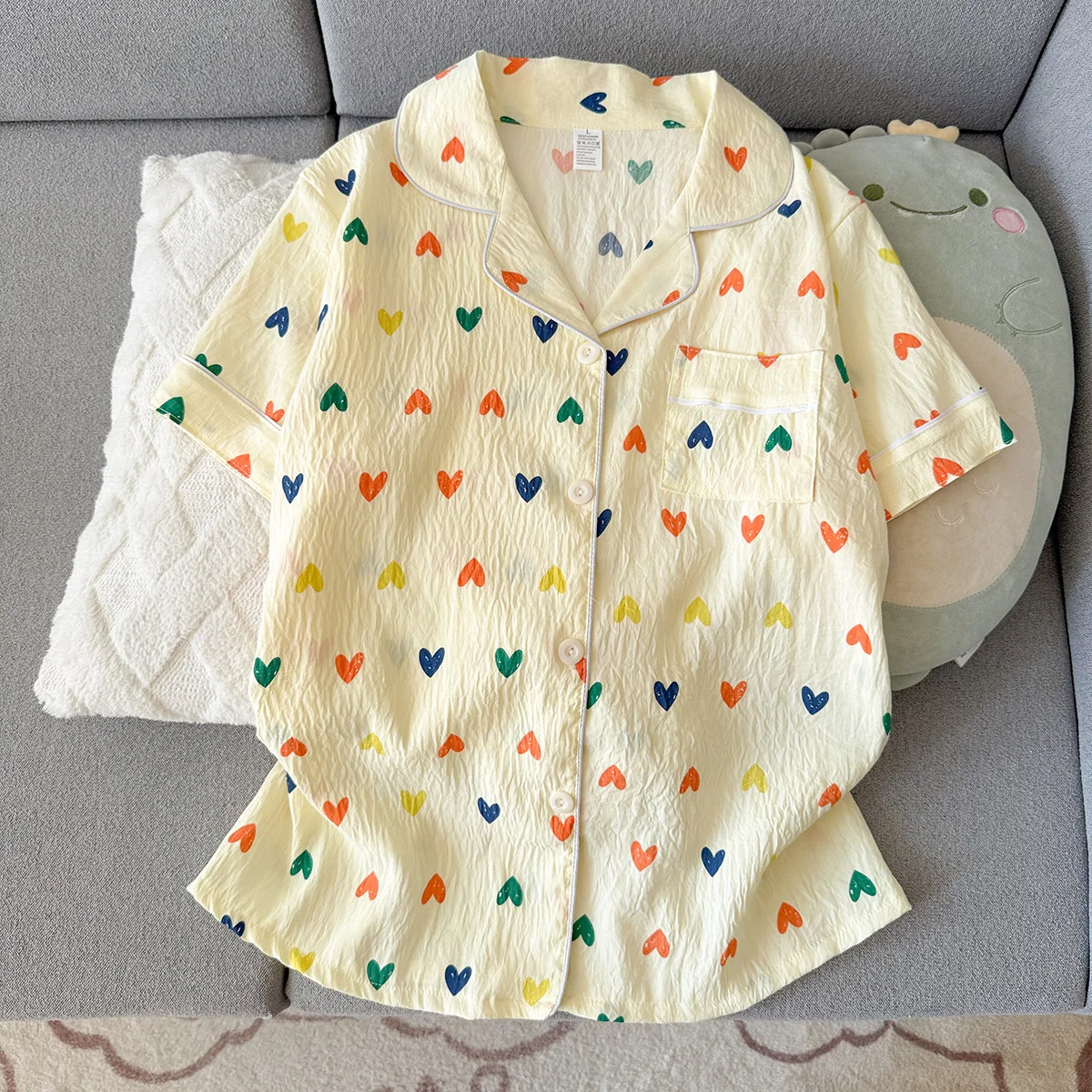 Women's Summer Thin Pajamas with Heart-Shaped Pattern, Short-Sleeved Shorts, Sweet and Cute, Can Be Worn Outside in Summer, Two-Piece Home Wear Set view 3