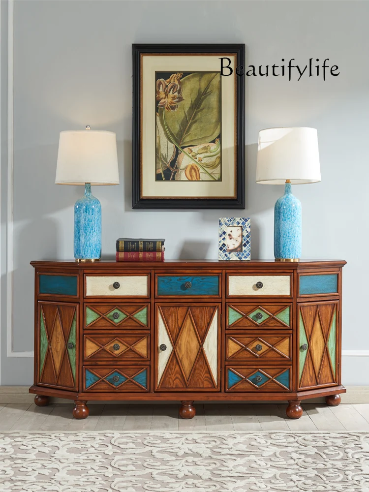 

Шкаф для гостиной в стиле ретро