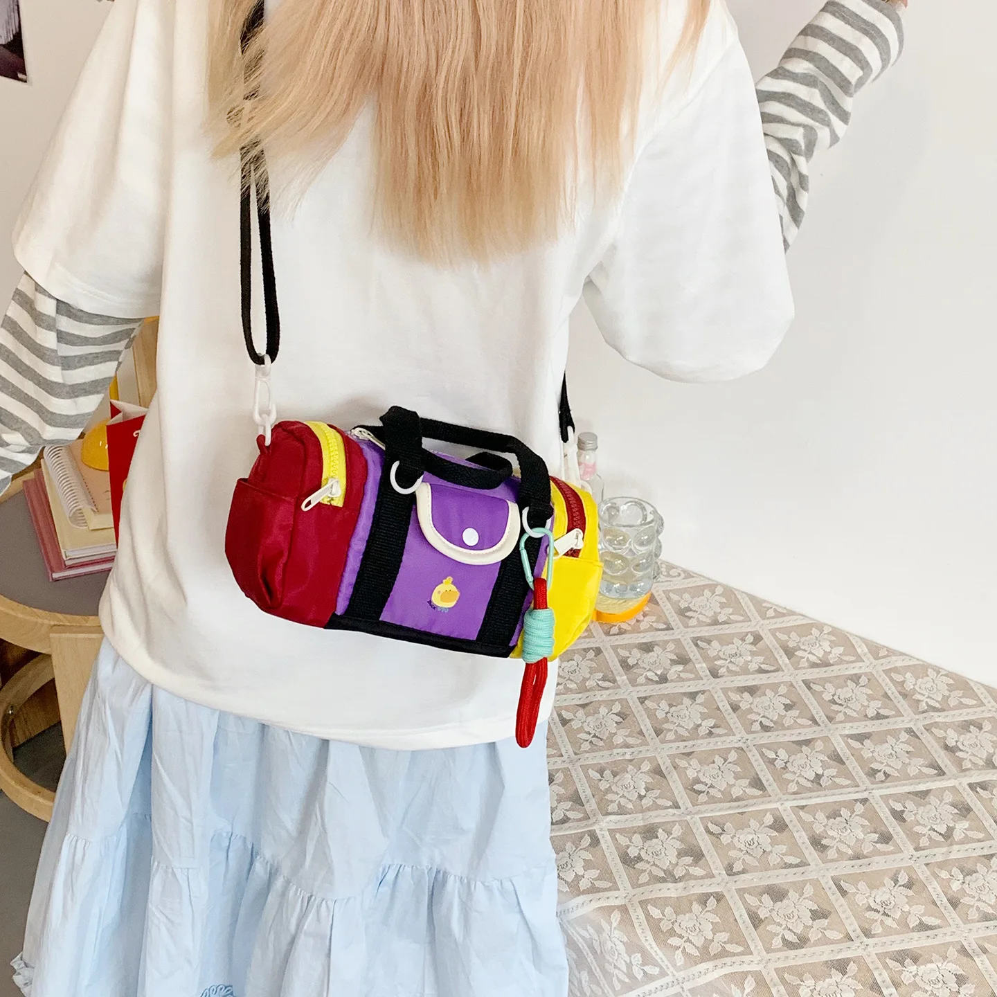 

Dopamine men's and women's children's shoulder bag collision color splicing cute baby pillow bag multi-pocket children's handbag