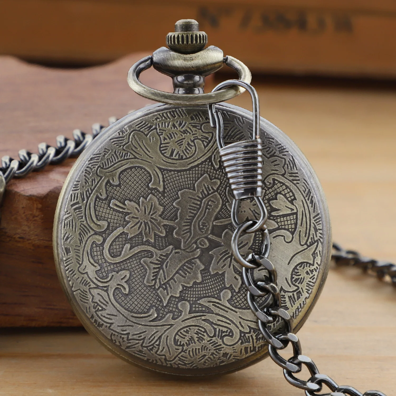 Blue Exquisite Reindeer Oil Painting Men's and Women's Quartz Pocket Watch Retro Fashion Necklace Pendant Student Christmas Gift