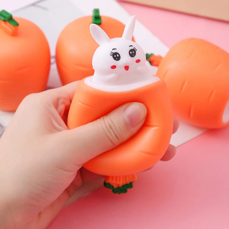 Carota Coniglio Spremere Tazza Simpatico Coniglietto Pizzicare Giocattolo Decorazione 2025 Coniglio Regalo Di Compleanno per I Bambini Alleviare Lo Stress Giocattoli Simpatici