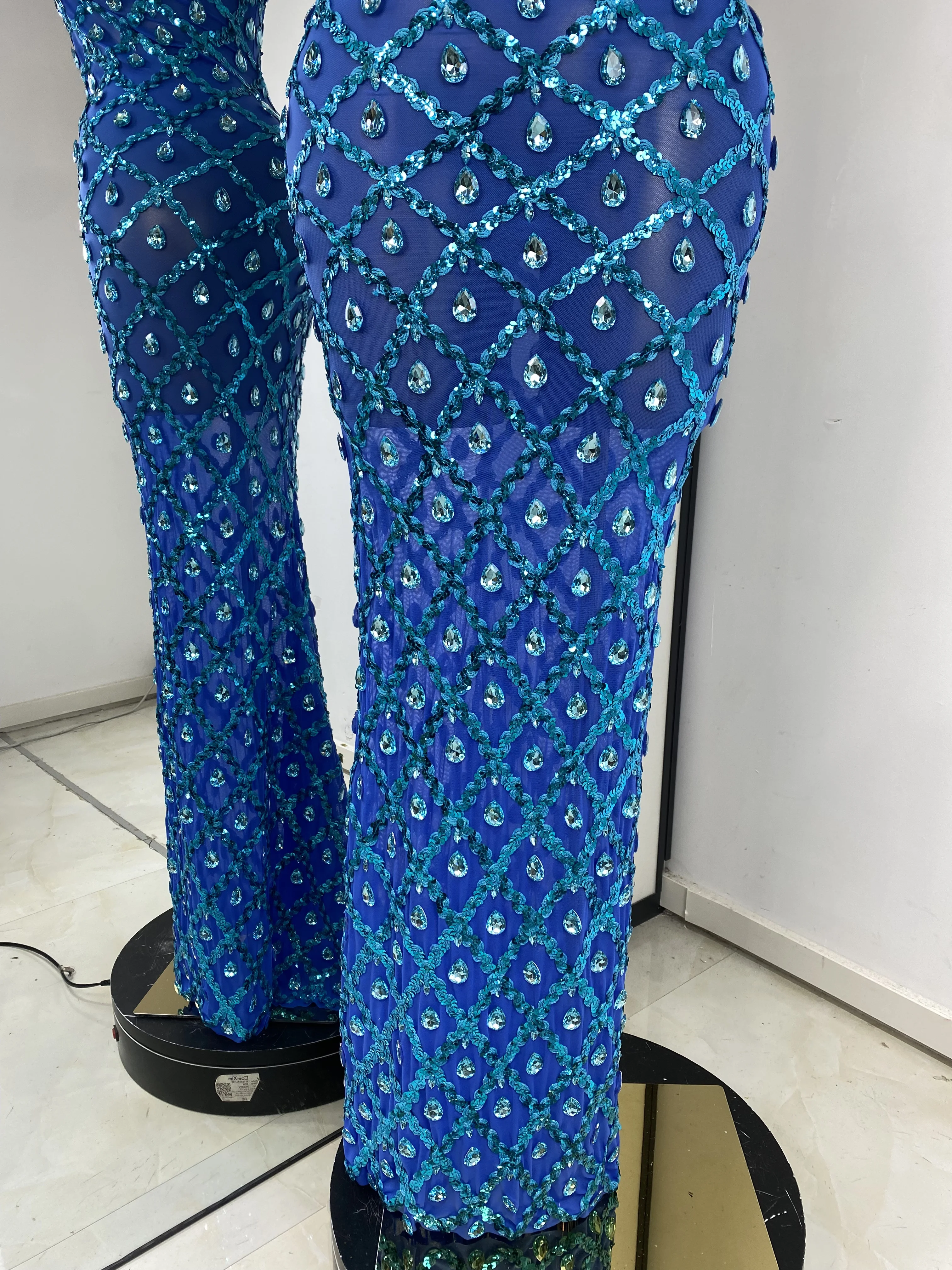 Luxus-Abschlussballkleider für Damen, blau, glitzernde Strasssteine, Pailletten, Neckholder, rückenfrei, Maxi, lang, für Geburtstag, Abend, Club, Party