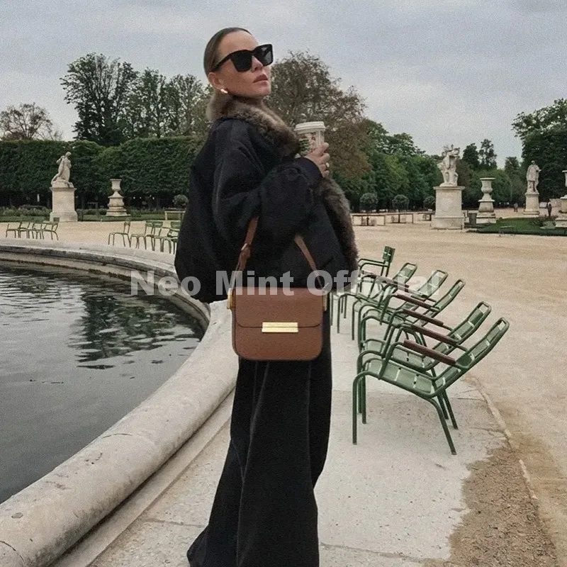 Neo Mint Trendy 2026 Fur Collar Bomber Jacket Women Winter Warm Padded Coat Parkas Luxury Brand Quilted Puffer Jackets Overcoats