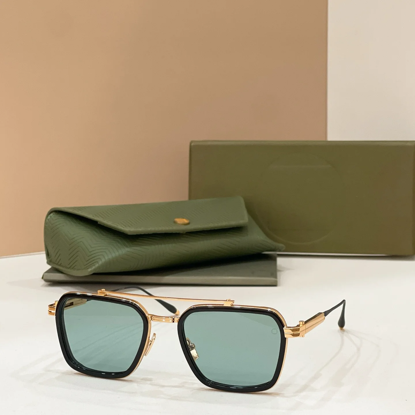 AKS-507F-Unisex Sunglasses-Double Bridge-Minimalist Design-Modern Elegance-UV400 Protection-Belight Optical