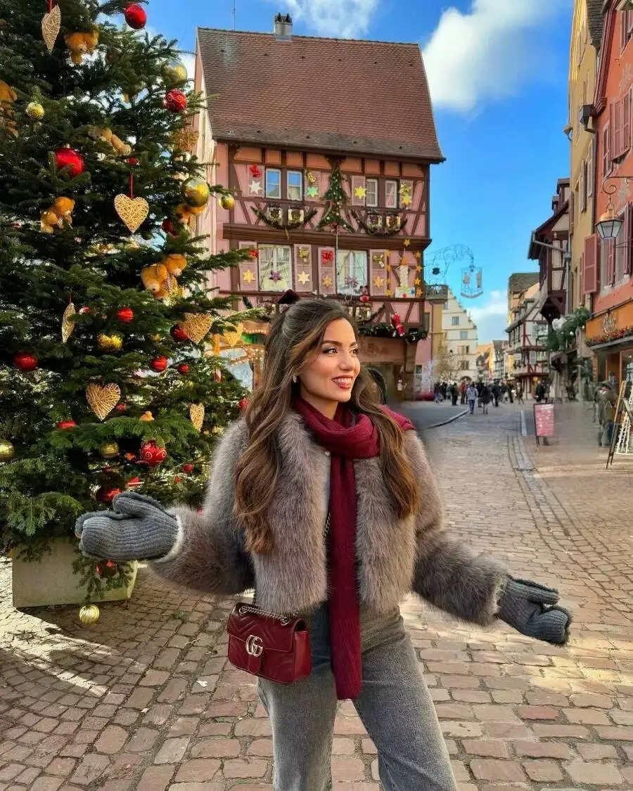 2025 Fall/Winter New Fashion Women's Faux Fur Effect Round Neck Long Sleeve Short Jacket