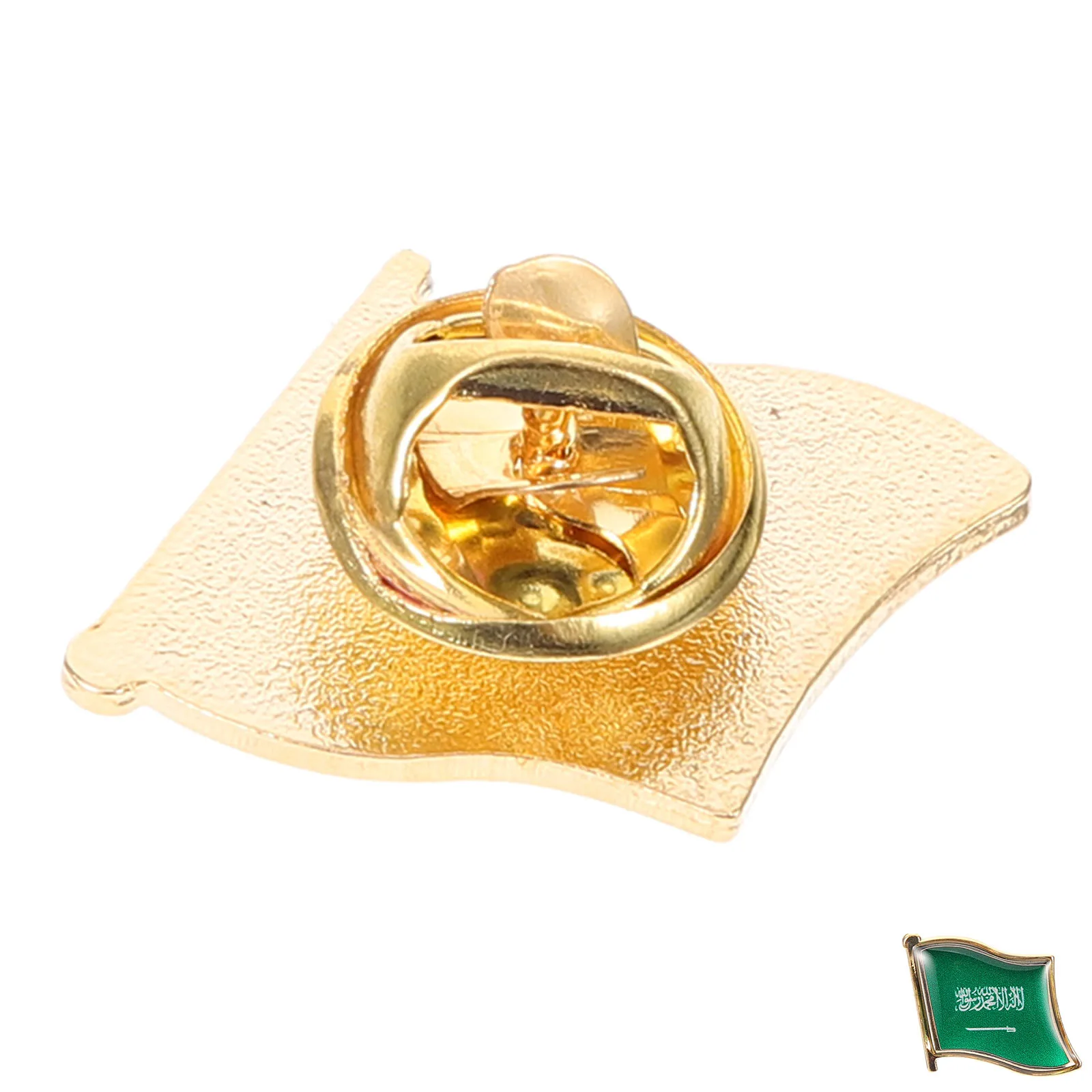 

Saudi Flag Lapel Pin 19x18mm Epoxy Brooch for Men Clothes Badge Durable Practical Gift Saudi National Day Decorations