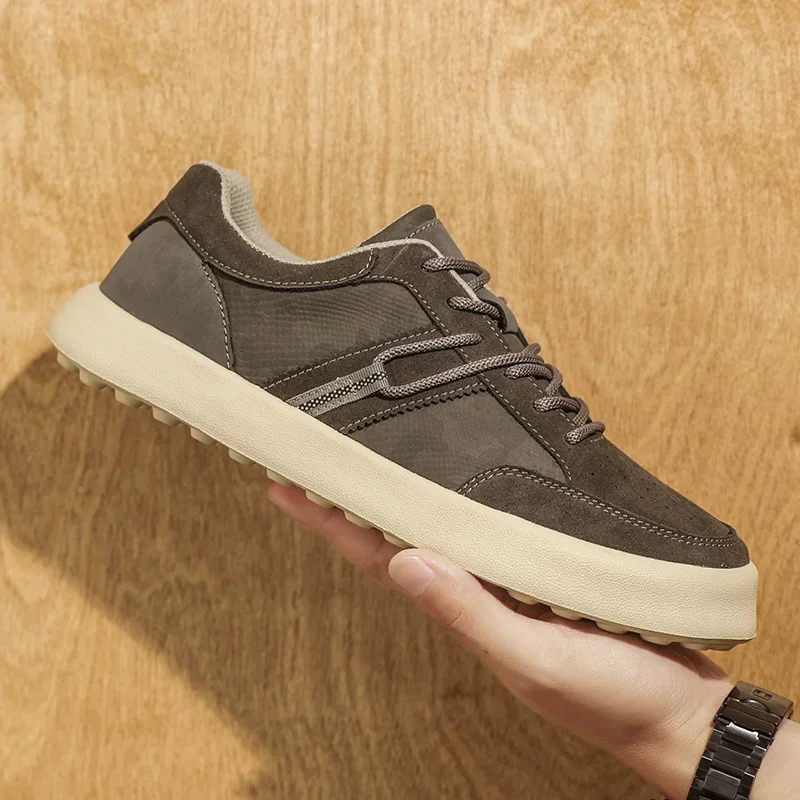 

Suede Leather Men's Sneakers New Trend Casual Shoes Leisure Male Skateboard Footwear Non-slip Vulcanized Shoes Driving Trainers