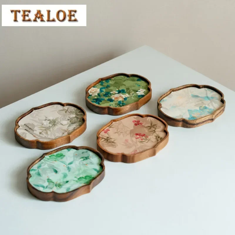 

Китайский ореховый кружевной горшок, держатель на подшипнике, дзен-тканая парча, стол для сухого замачивания, чайный поднос из цельного дерева, изоляционная подставка, маленькая подставка