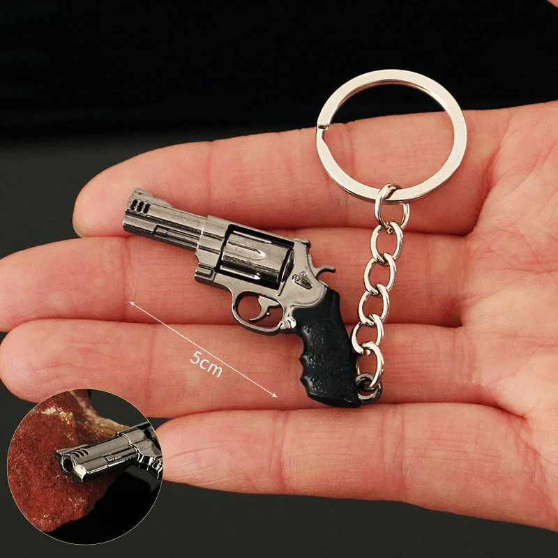 Mini Gun Model Keychain Smith M500 Model Jewelry Weapon Metal Pendant Key Chain Chaveiro Bag Car Key Holders Gift For Kids Men