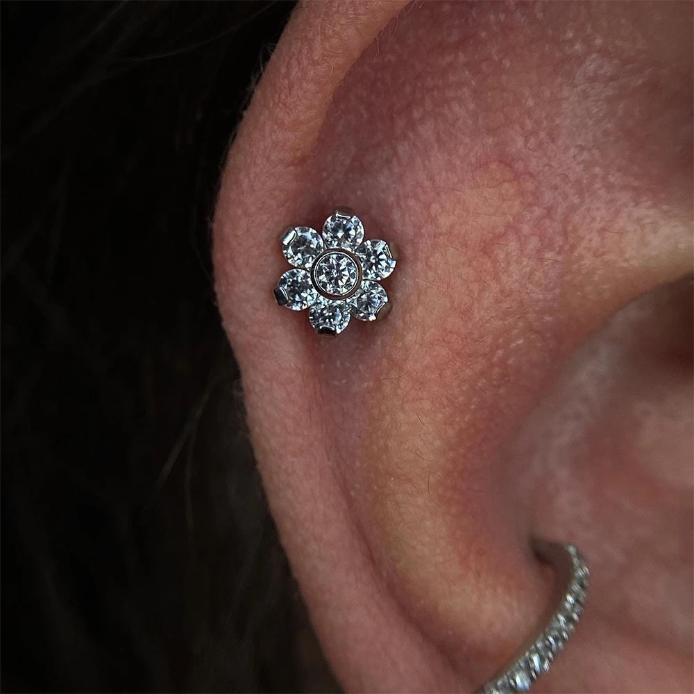 2PCS 18K Gold Plated  F-136 Imlant Titanium Zircon Labret Studs Flat Back Lip Lobe Helix Tragus Flower Internal Thread Earring