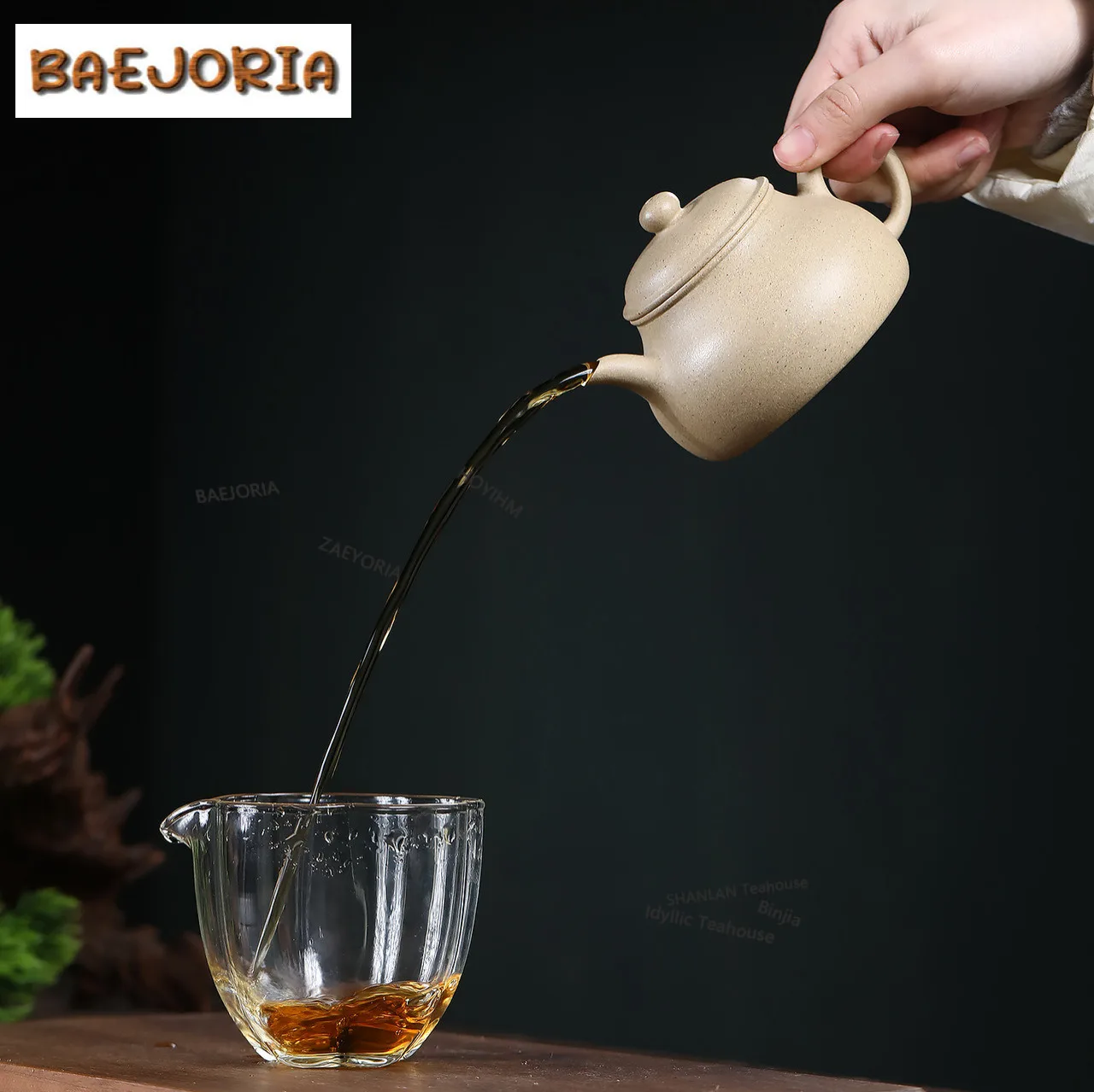 190ml Retro Yixing Purple Clay Teapots Handmade Shadow Pot Raw Ore Benshan Green Mud Tea Soaking Kettle Zisha Tea Set Craft