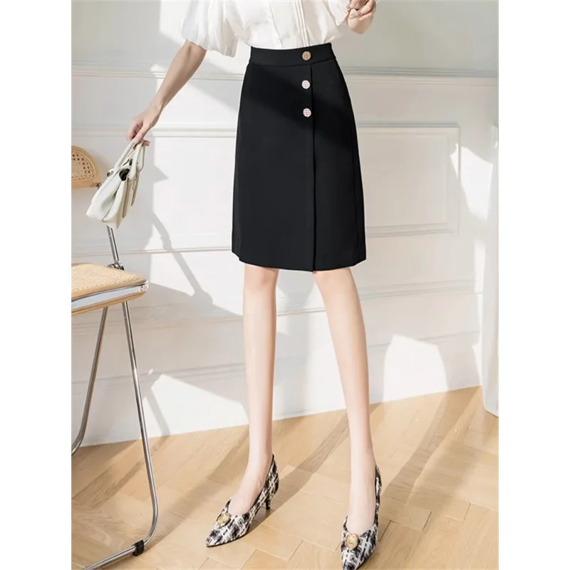 Festa casual da donna in tinta unita nera Una linea da donna a vita alta femminile elegante abiti chic Harajuku Nozioni di base gonna nera con bottoni