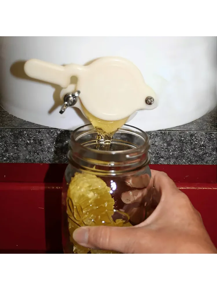 1Pc Honey Extractor Tap Gate Valve Bottling Honey Separation Tap Durable 4 Color BeeHive Equipments Beekeeping Tools