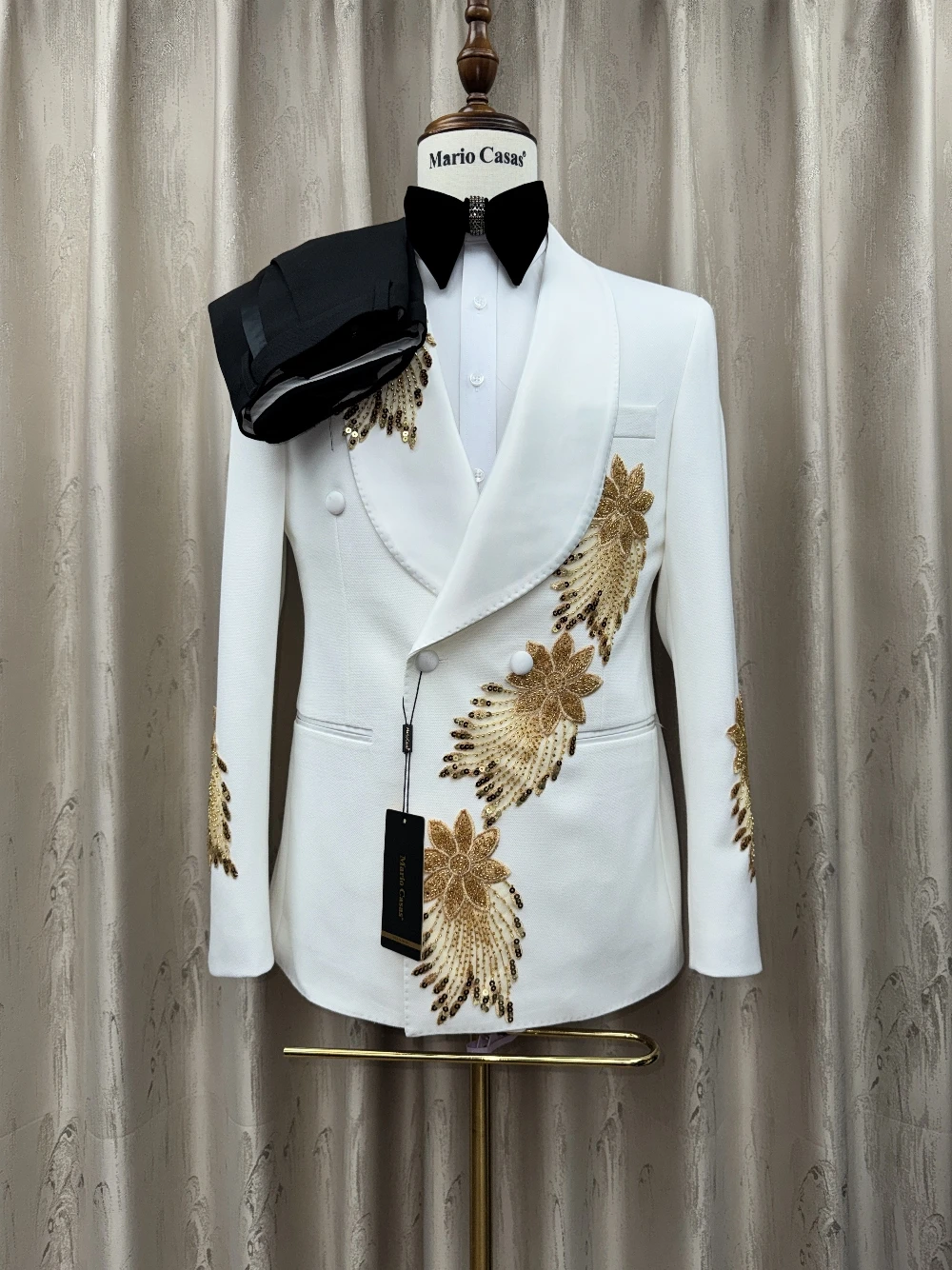 Eleganter weißer Herrenanzug m – Elegant Formal Men'S Wear Bewertung und Preis