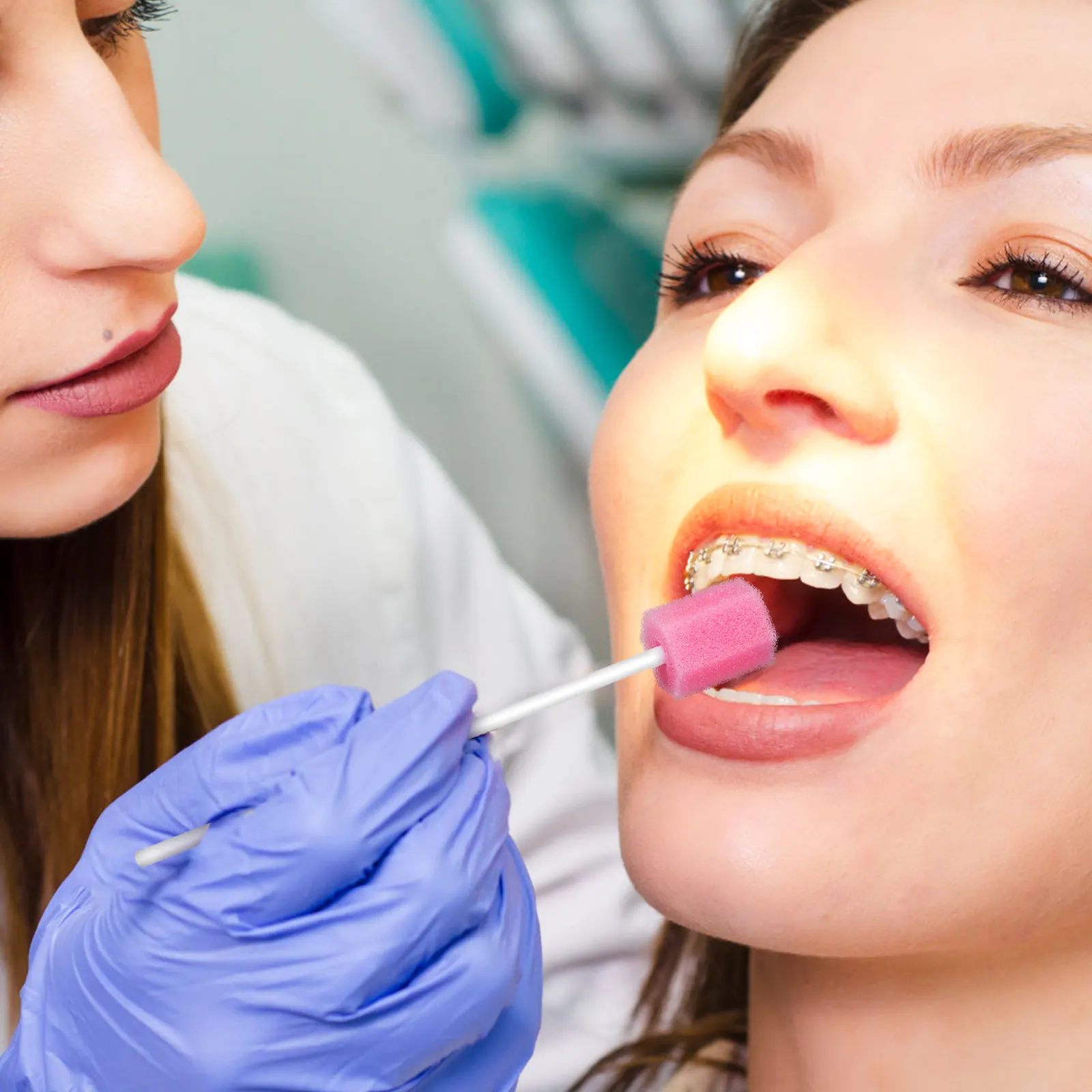 

150 шт. одноразовых губчатых аппликаторов для полости рта, для увлажнения и очистки при сухости во рту, идеально подходят для домашнего и больничного использования, губка для ухода за полостью рта