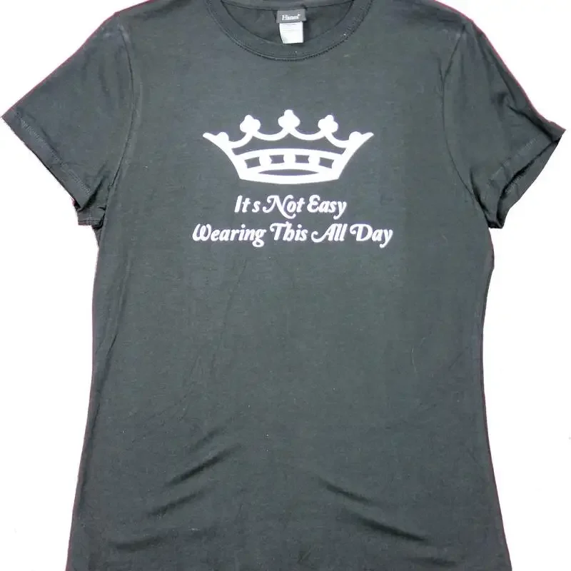 Футболка для юниоров Queen Crown для девочек, которую нелегко носить в этом году