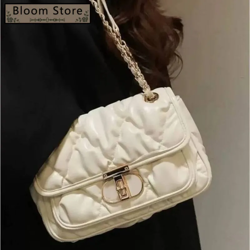 

Elegant Pleated Chain Handbag Women Fashion Light Square Ladies Gentle Quiet Sle Crossbody Shoulder Bag 2025