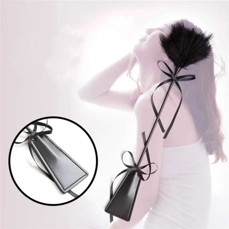 Exotic Accessories Dual Purpose Flirting Feathers Leather Spanking Paddle Bdsm Fetish Sex Toys For Couples Role Play Adult Games