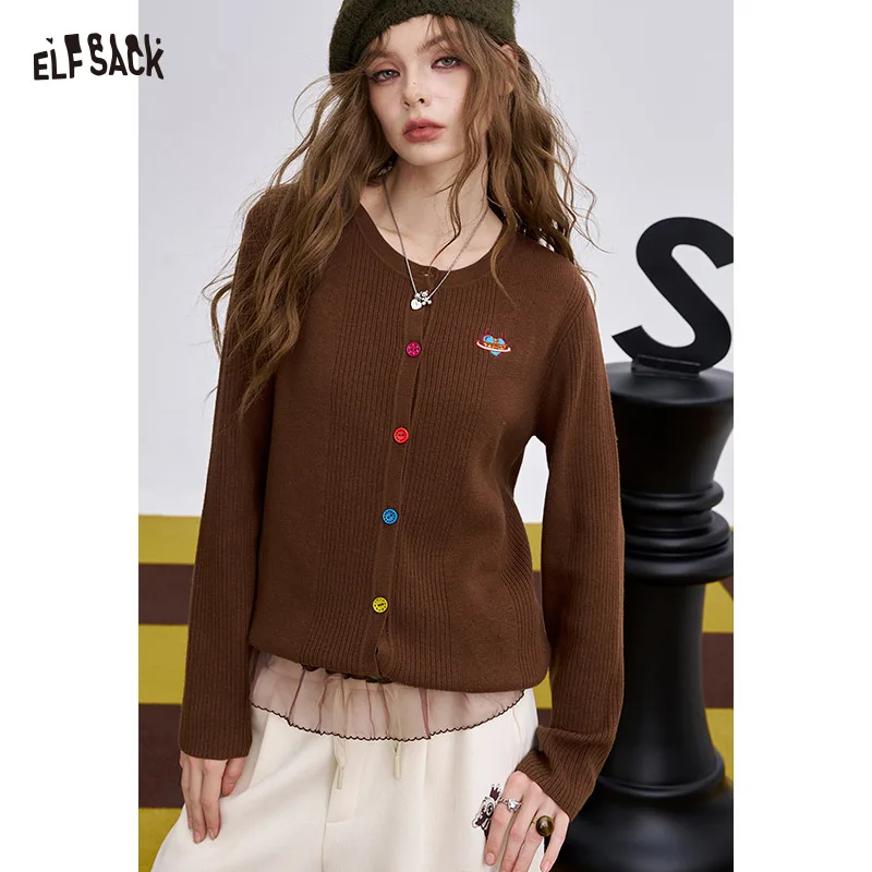 

ELFSACK 2025, зимние новые поступления, повседневный красочный вязаный свитер с круглым вырезом и пуговицами в форме сердца для женщин