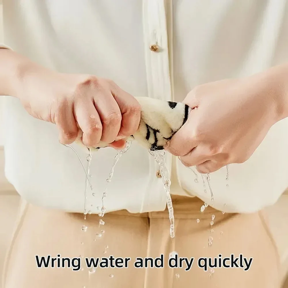 1Pc Hangable Hand Towel Double-layer Thickened Handkerchief Absorbent Quick-drying Hand Cloth for Kitchen And Bathroom