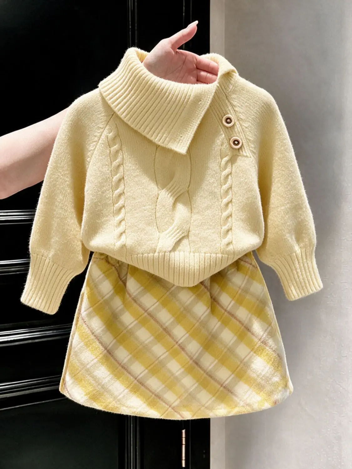 Girls' Set Spring and Autumn New Children's Milk Yellow Collar Knitted Sweater+Half Skirt Two Piece Set 5