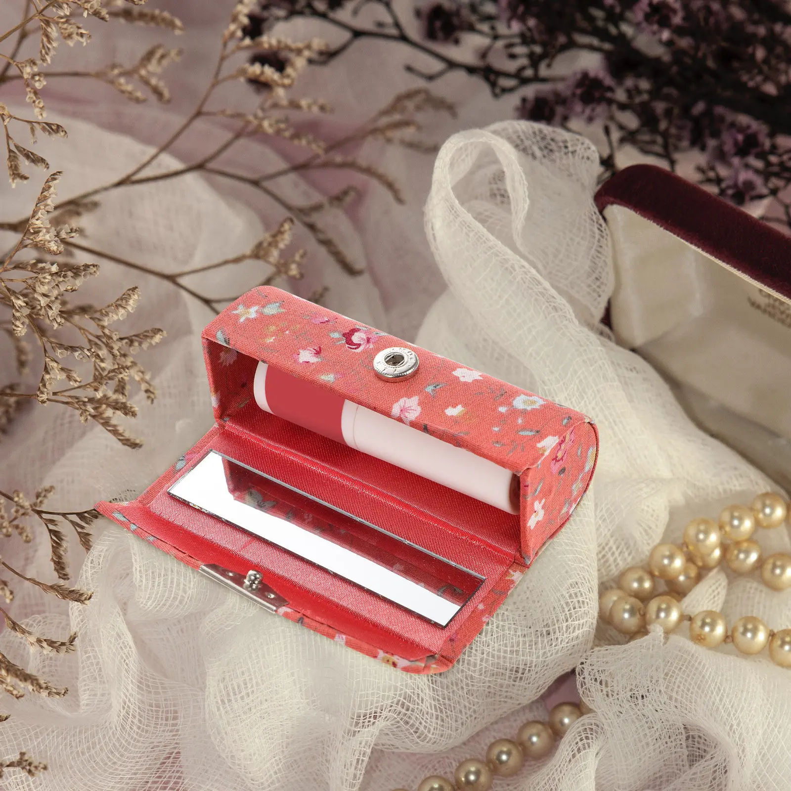 4Pcs Exquisite Decorative Lipstick Holder Lip Gloss Case Lip Balm Storage Organizer with Mirror for Women Purse Portable