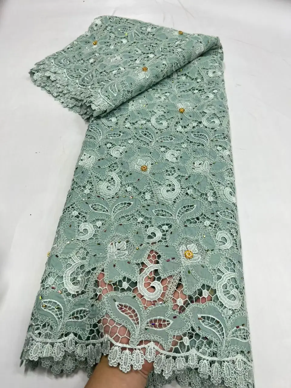 

2026 High-Quality African Nigerian Sequins Cotton Embroidery Lace Fabric Tulle for Luxury Wedding Party Dresses Chiffon 5Yards
