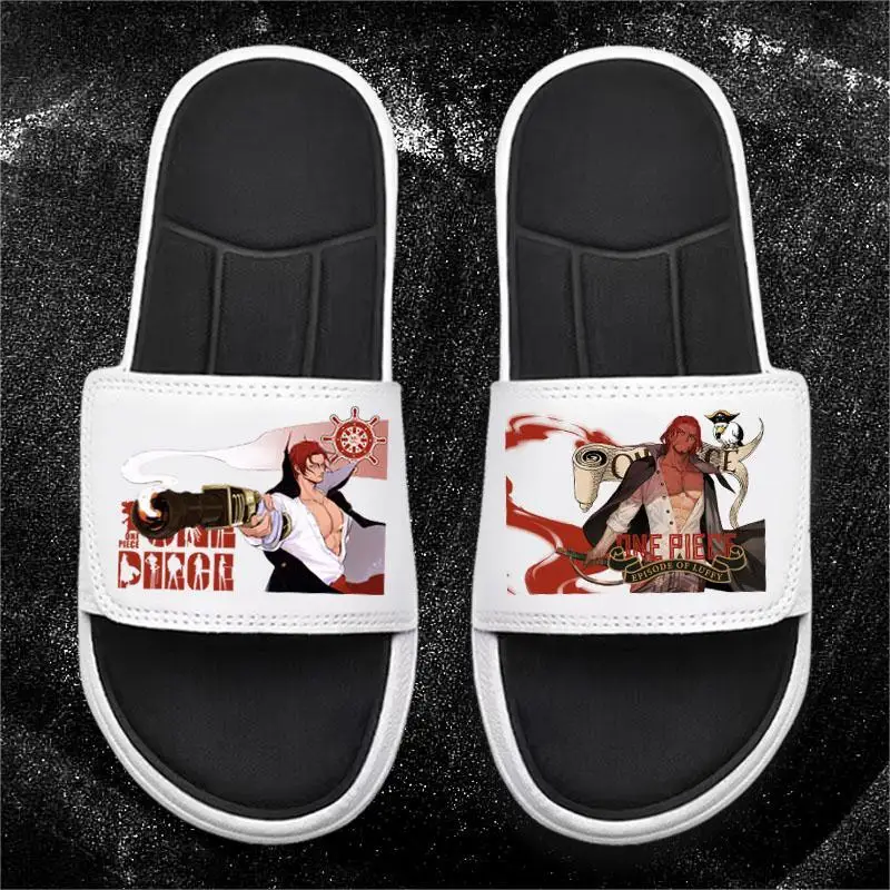 Die Cartoon-Hausschuhe „One Piece Monkey D. Luffy Roronoa Zoro“ sind weiche und bequeme Flip-Flops, die man im Sommer außerhalb des Hauses tragen kann. – Detail 6