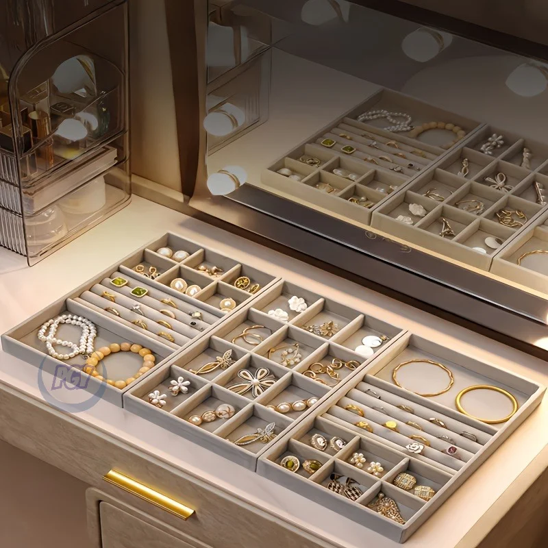confezione-da-5-vassoi-espositivi-per-gioielli-in-tessuto-di-lusso-per-la-casa-e-il-negozio-scatola-portaoggetti-multigioielli-morbida-e-resistente-per-anelli-orecchini-collane