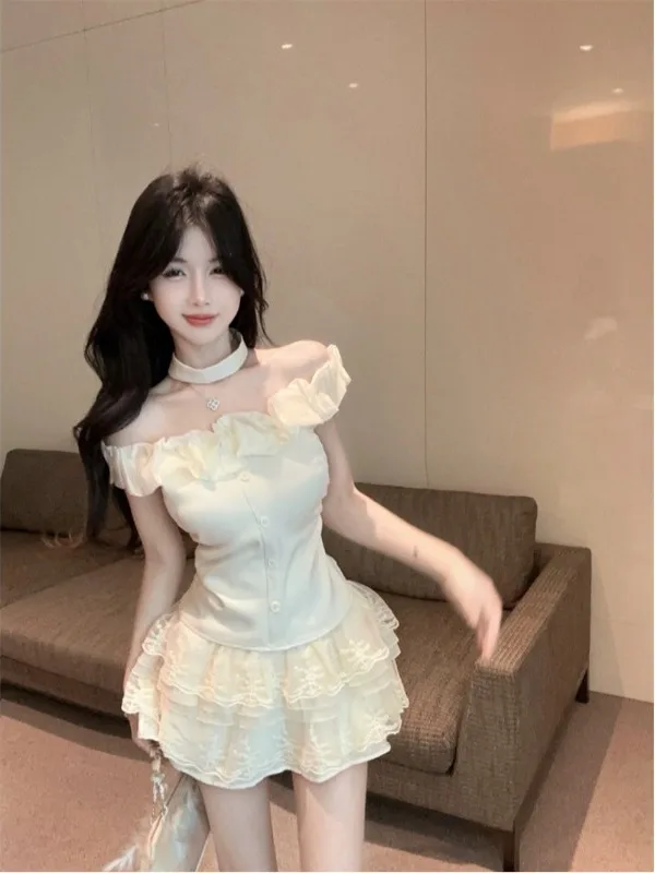 

Sweet Stylish Short Women's Shirt Slimming Waist Design One-Shoulder Top Trendy Casual Fashion Polyester Material Sleeveless