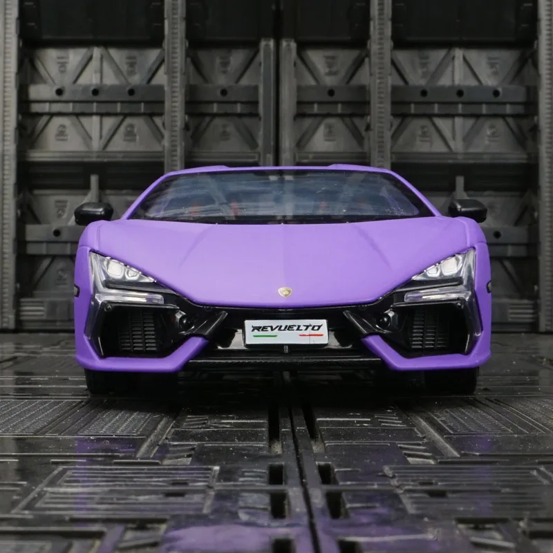 CCA 1:24 Lamborghini Revuelto portes de modèle de voiture en alliage des deux côtés qui peuvent être ouvertes avec des fonctions sonores et d'éclairage simulées