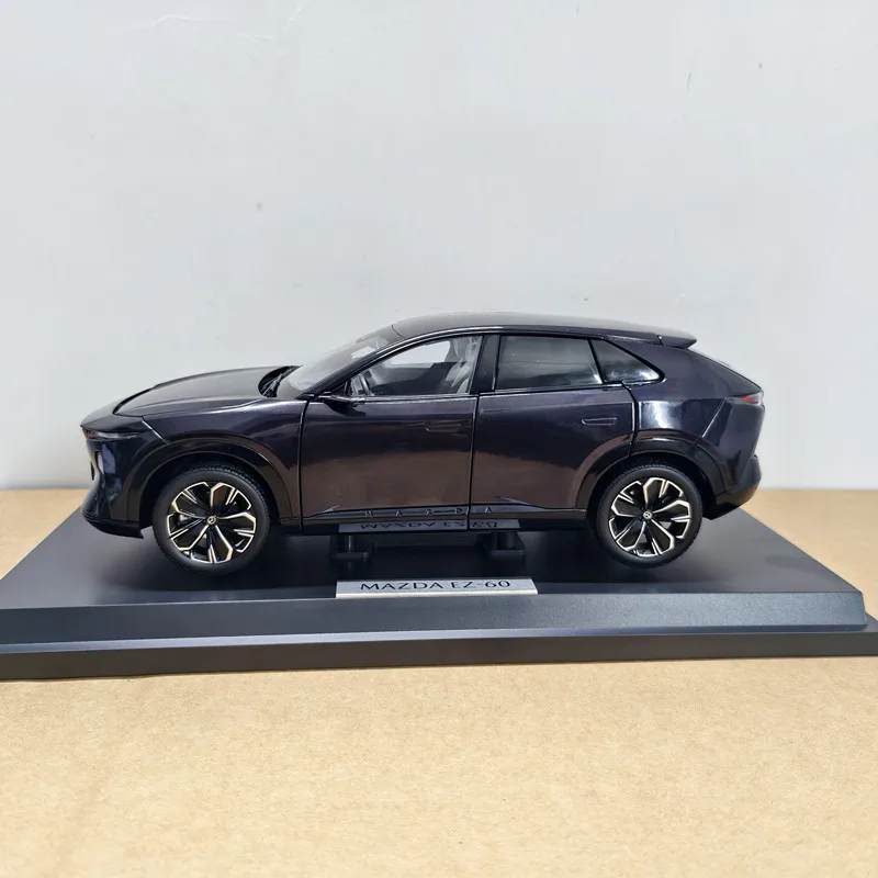 Mazda Ez-60 1:18 Maßstab Druckguss-Modellauto Simuliertes Legierungs-Elektro-SUV-Automodell Ausstellungsstück Sammlerstück Geschenk für Auto-Enthusiasten