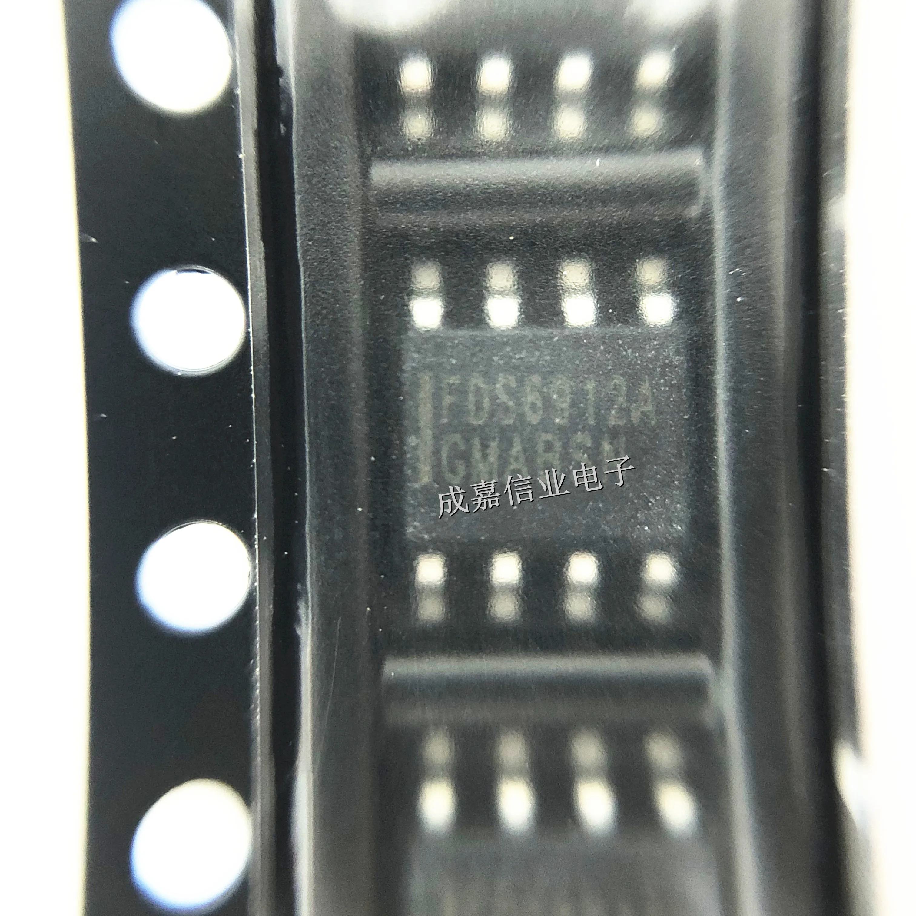 

10pcs/Lot FDS6912A SOP-8 N-Channel MOSFETs 6A 30V 28mOhms 2 Channel Operating Temperature:- 55 C-+ 150 C