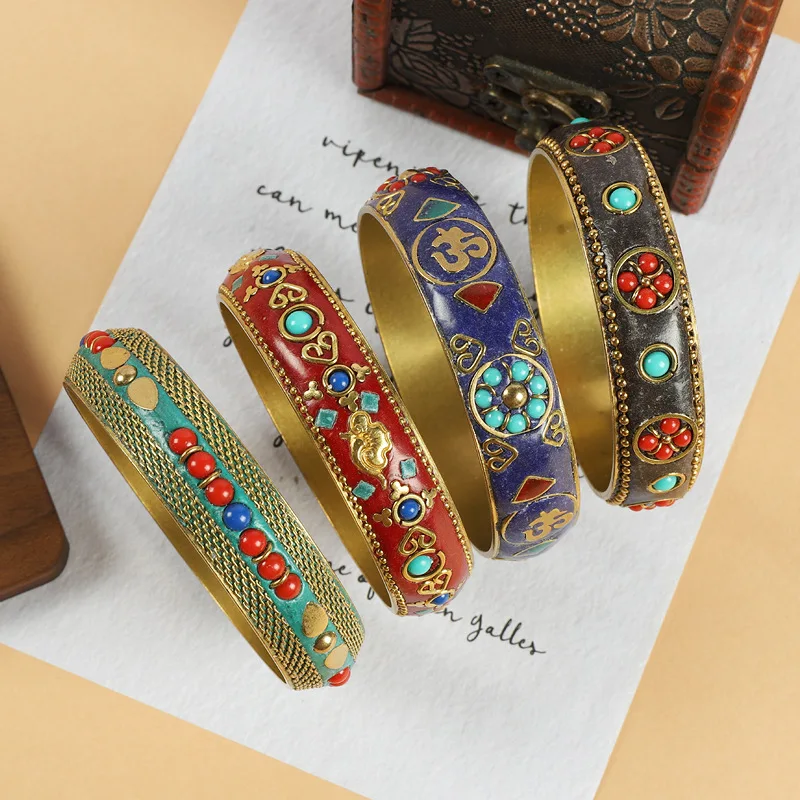 Tibetan Style Vintage Pure Copper Bangles Inlay Turquoise Handmade Ethnic Bracelet for Men Women Mystical Nepalese Accessories