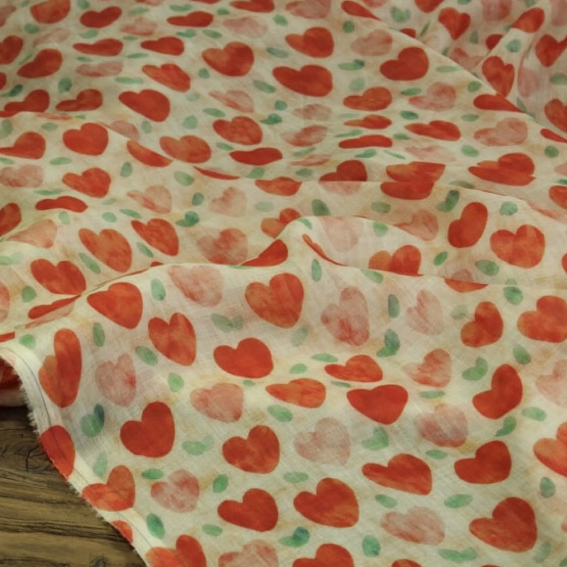 

Акварельный принт в виде сердца, 100% хлопчатобумажная ткань для шитья своими руками, платье, блузка, домашний декор, наволочка, занавеска, романтический красный узор любви