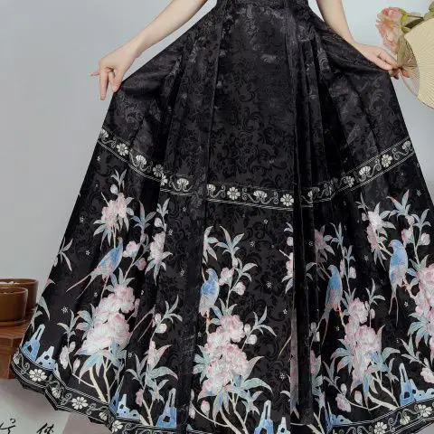 Original Hanfu Horse-face Skirt High End Jacquard Woven Fabric Women's Clothing Traditional Horse Face Skirt Spring Autumn view 4